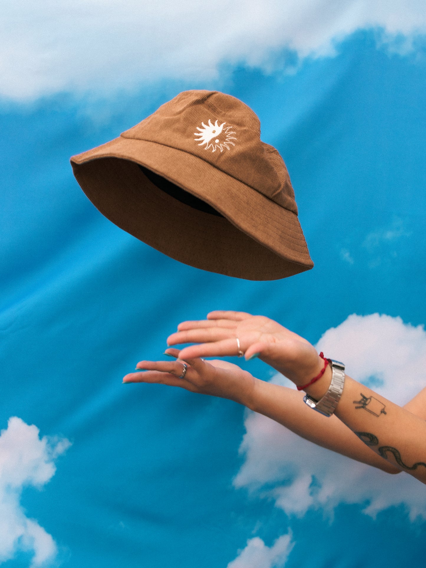 Bucket Hat "Yin Yang" color café